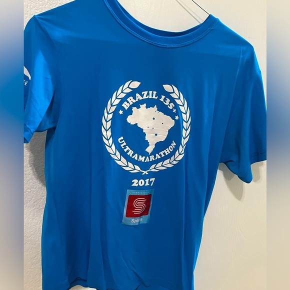 Blue Brazil 135 Ultramarathon T-Shirt - Picture 1 of 2